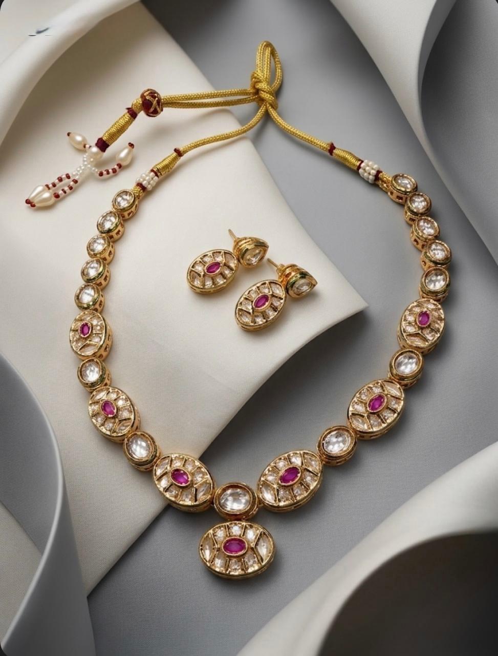 Delicate Pink &White Kundan Set