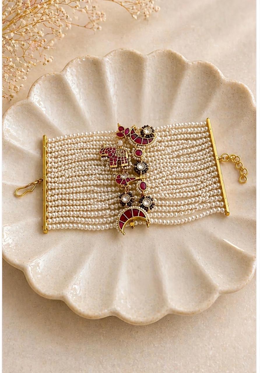 Hand Crafted Jadau Kundan Pearl Brcelet