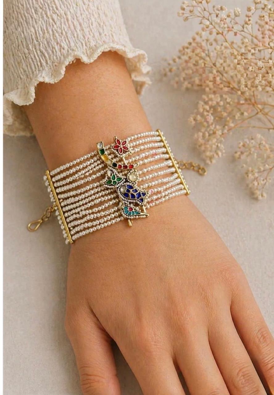 Hand Crafted Jadau Kundan Pearl Bracelet