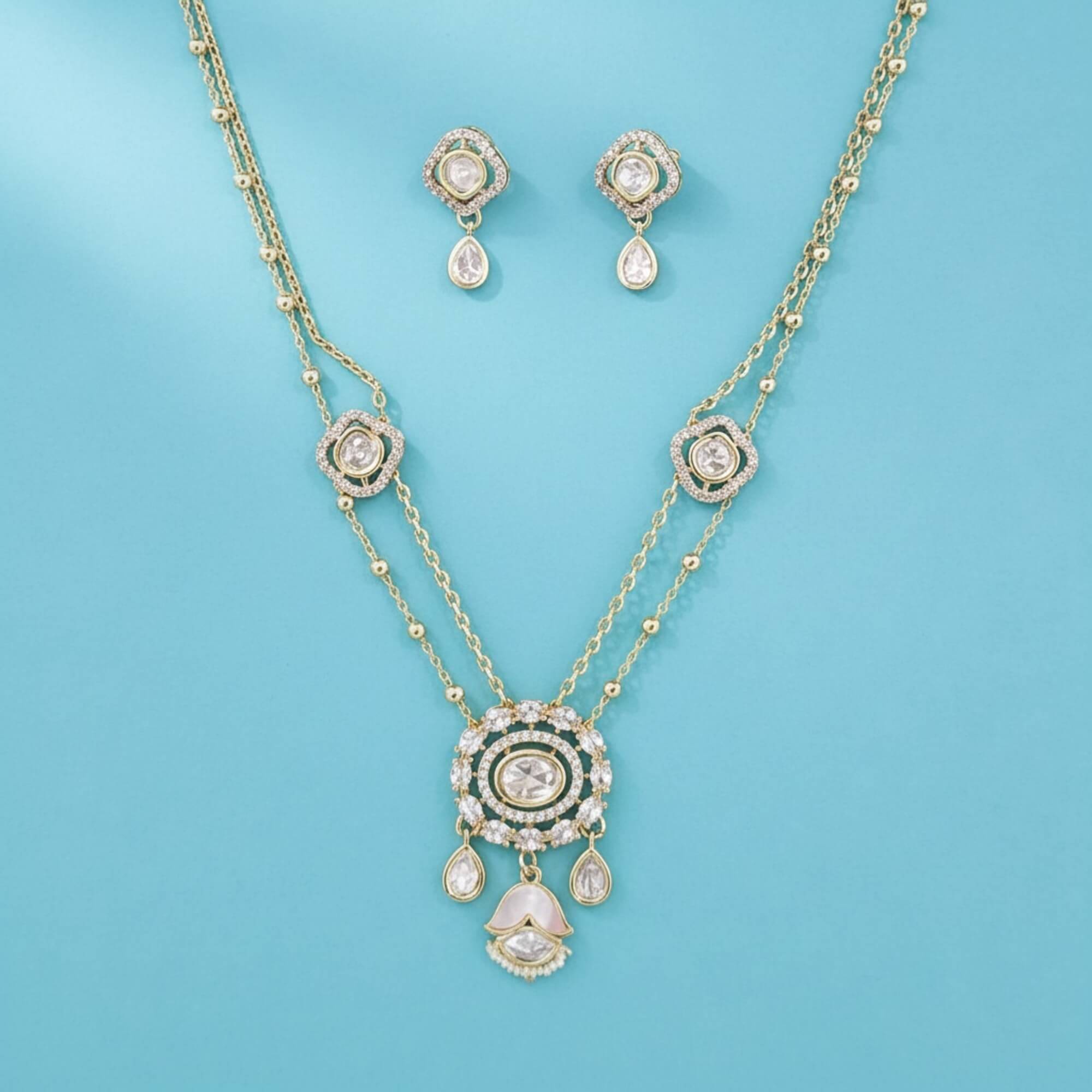 Mossanite kundan Chain pendant