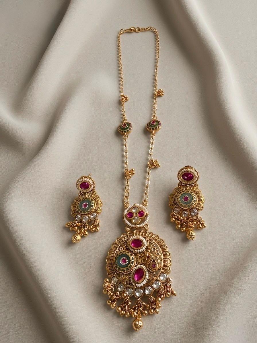 Rajwadi Delicate Chain Pendent Set